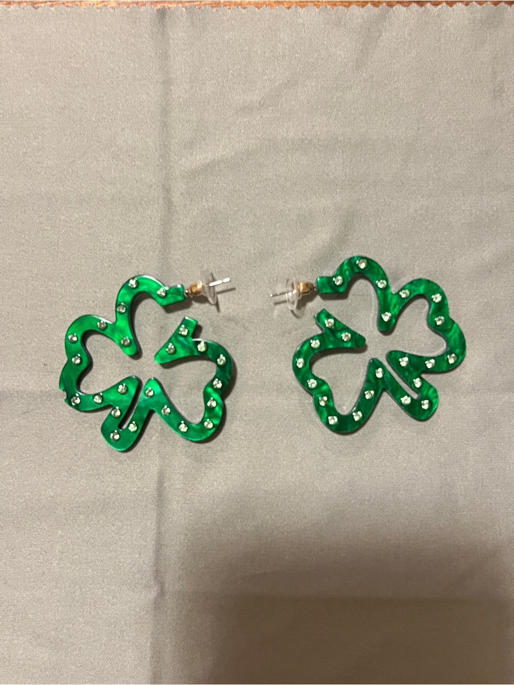 Leith earrings - Picture 8 of 9
